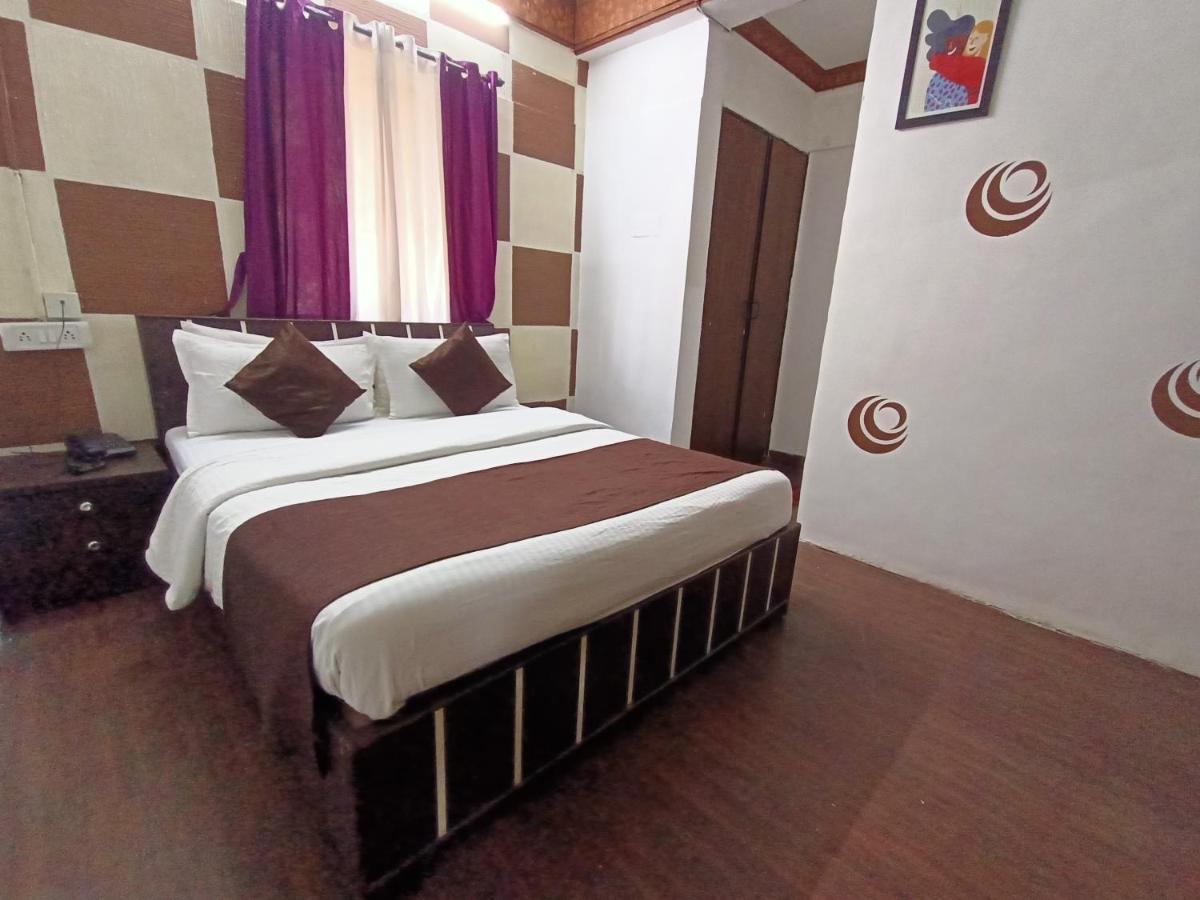 Kalpataru Hometel Bombaj Zewnętrze zdjęcie